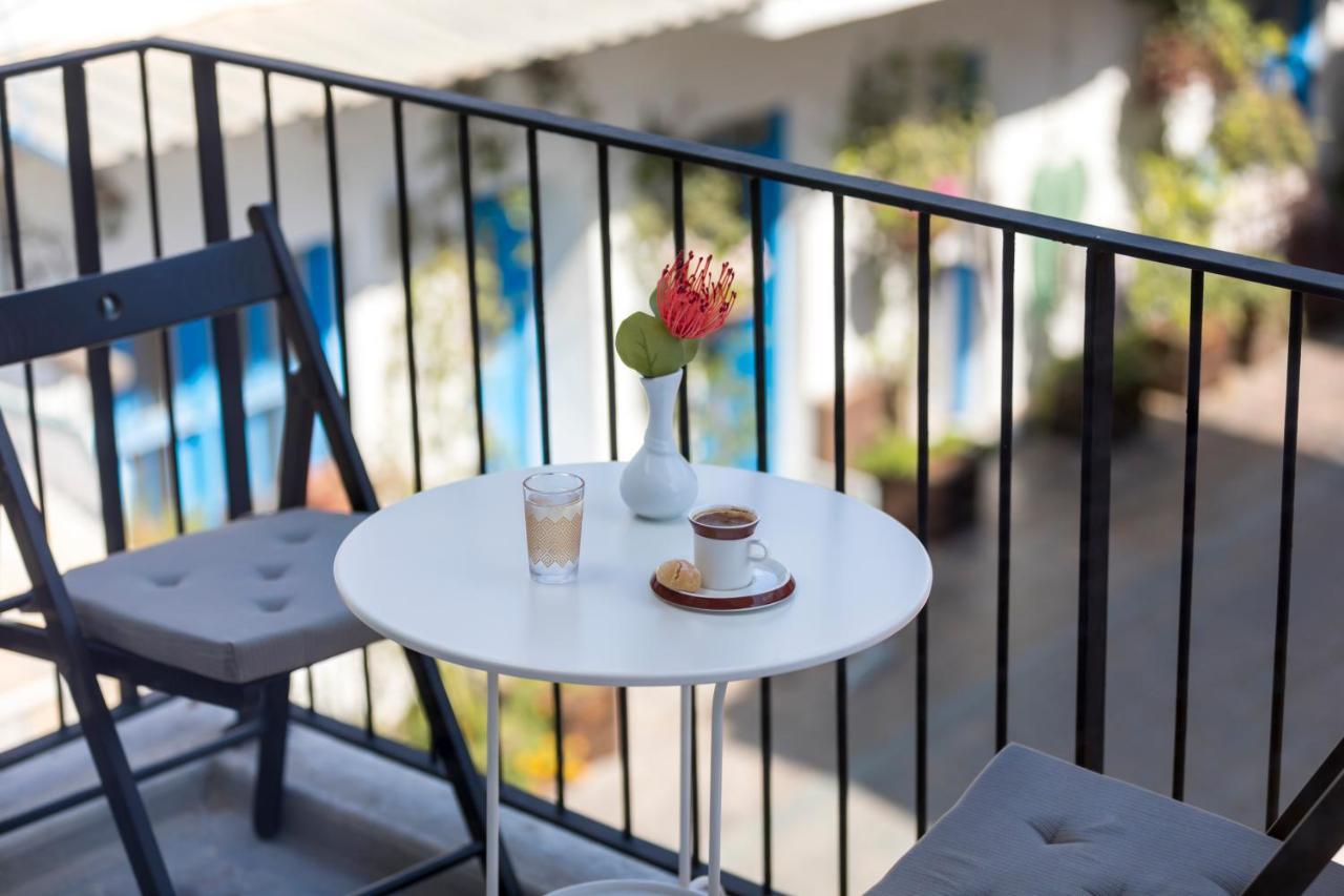 Apartamento com Varanda